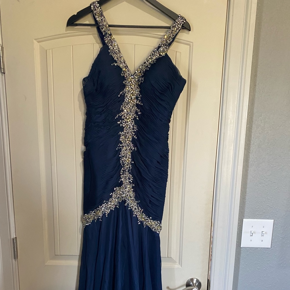 Stunning Size Small Dress!